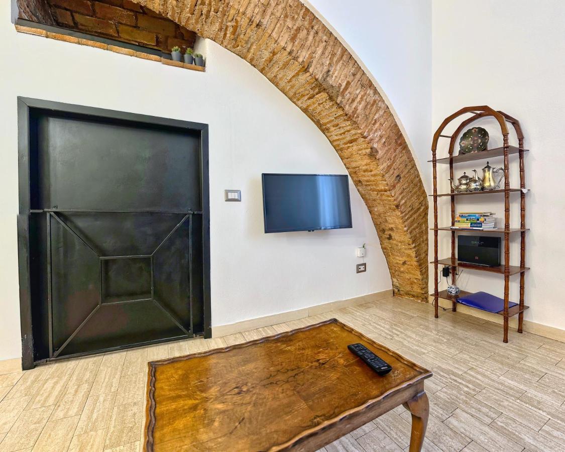 Lovely Apartment In Via Della Scala, Trastevere Rome Luaran gambar