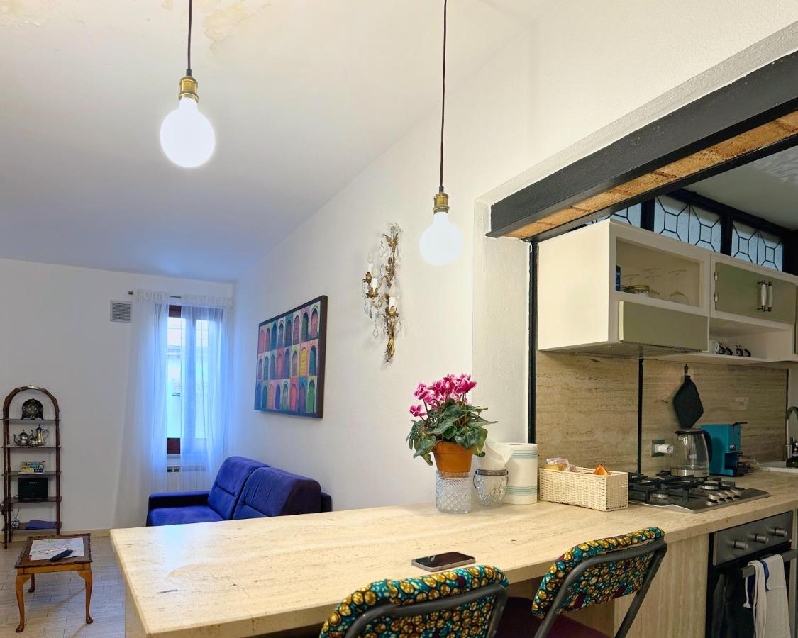 Lovely Apartment In Via Della Scala, Trastevere Rome Luaran gambar